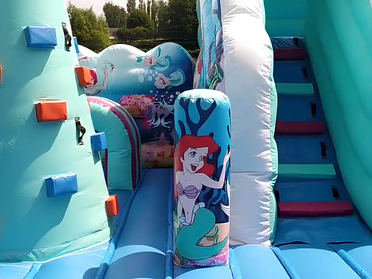 Petite-Sirene-interieur-1